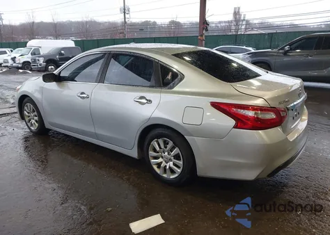 2016 Nissan Altima 2.5/2.5 S/2.5 Sl/2.5 Sr/2.5 Sv z USA, uszkodzony, nr VIN 1N4AL3AP9GN344647